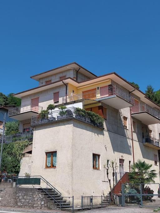 Апартаменты Casa Elly Рива-ди-Сольто Экстерьер фото